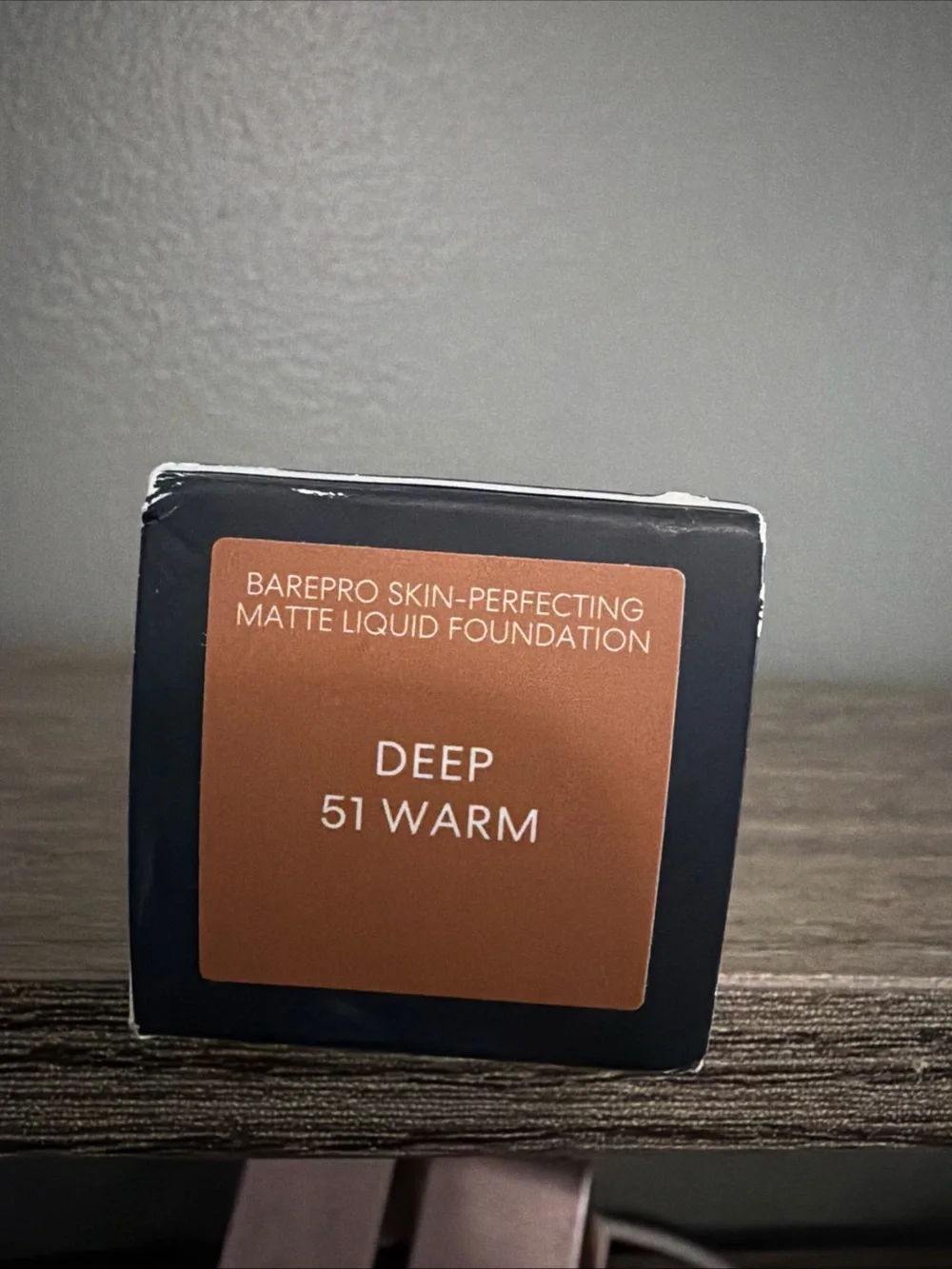 bareMinerals BAREPRO Matte Liquid Foundation Deep Warm 51